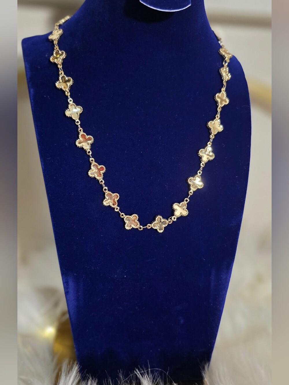 Gold Clover Women's Necklace -
